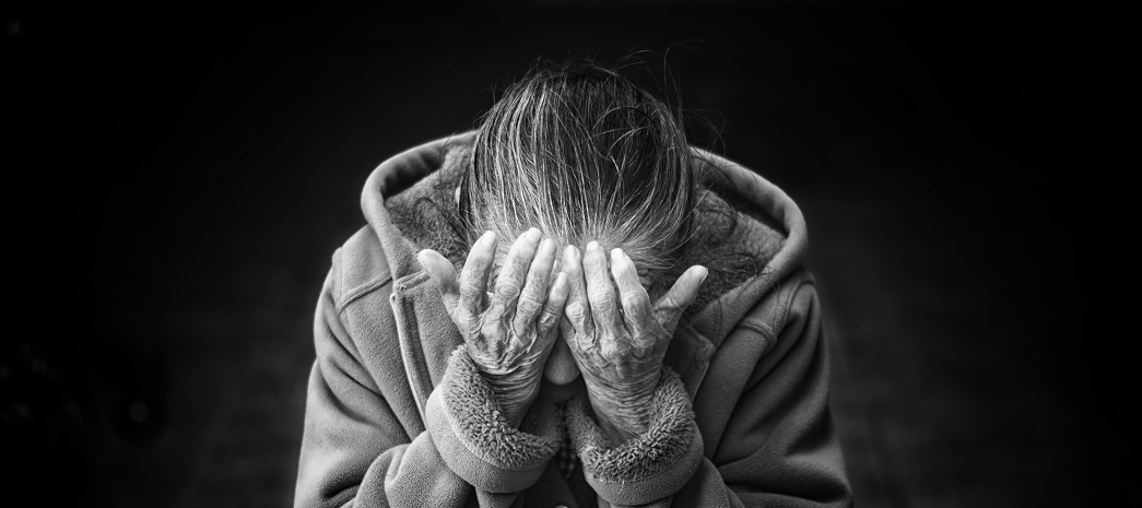 Unsplash elderly lady cropped