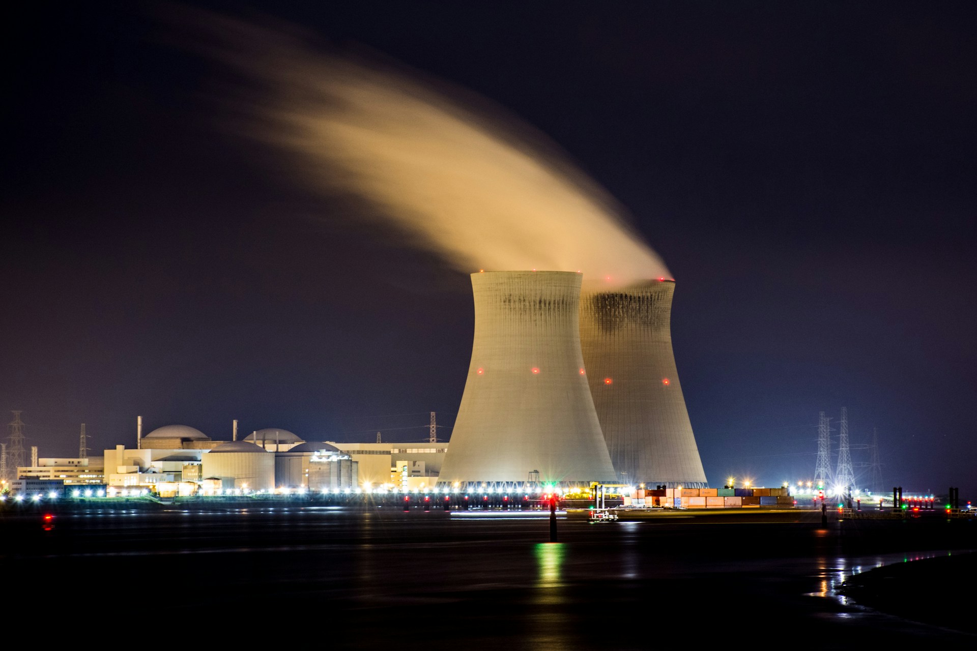 Demand in US electricity elevates risk of wind/solar & highlights need for nuclear power